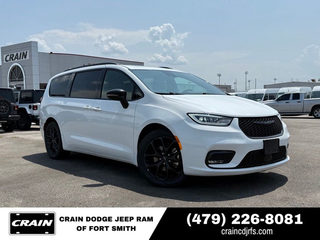 2025 Chrysler Pacifica Limited