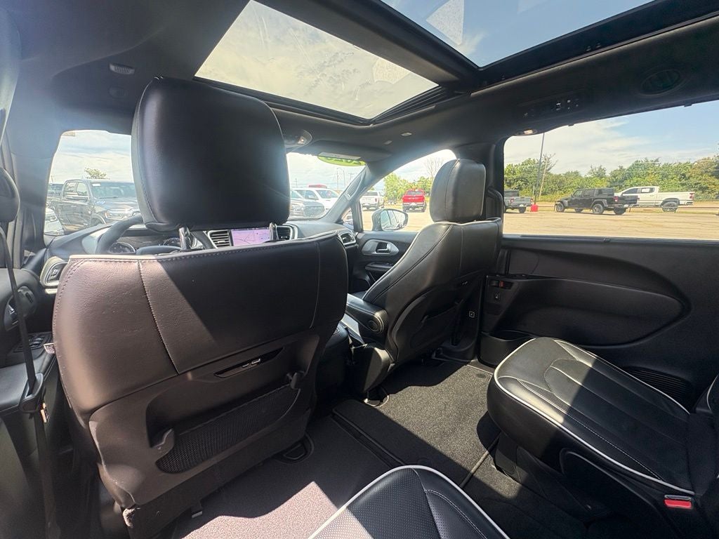 2025 Chrysler Pacifica Limited