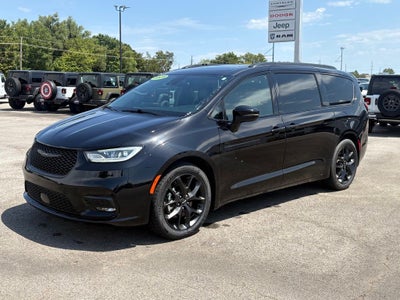 2025 Chrysler Pacifica Limited