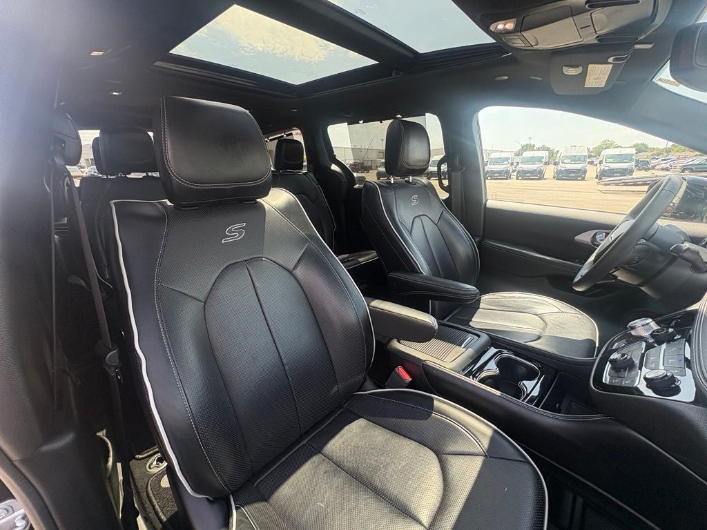 2025 Chrysler Pacifica Limited