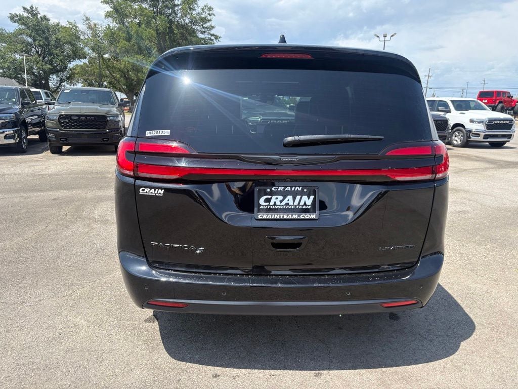2025 Chrysler Pacifica Limited