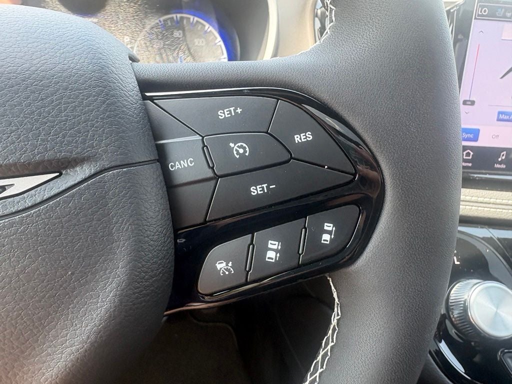 2027 Chrysler Pacifica PACIFICA LIMITED