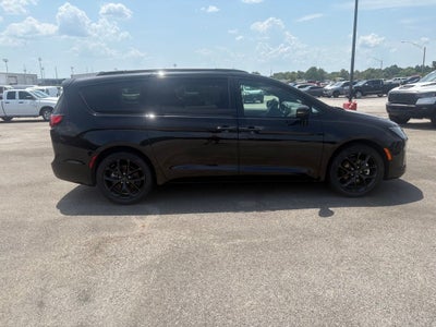 2027 Chrysler Pacifica PACIFICA LIMITED