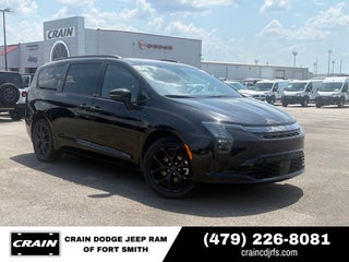 2027 Chrysler Pacifica PACIFICA LIMITED