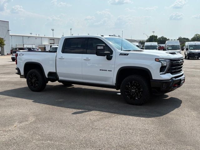 2025 Chevrolet Silverado 2500HD 4WD Crew Cab Standard Bed LTZ