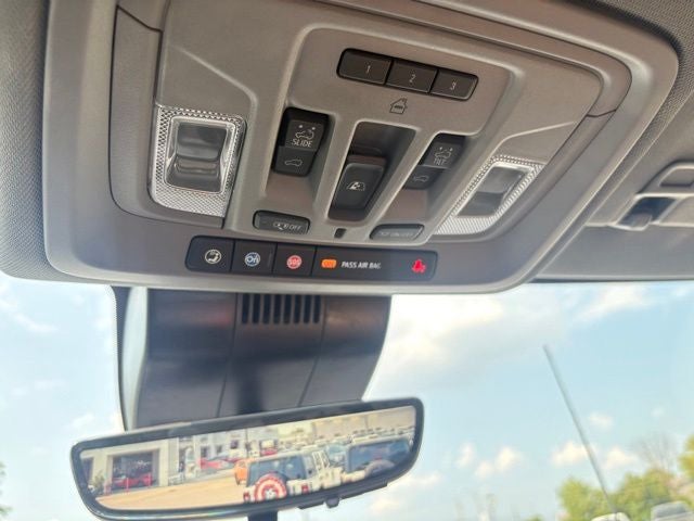 2025 Chevrolet Silverado 2500HD 4WD Crew Cab Standard Bed LTZ