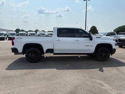 2025 Chevrolet Silverado 2500HD 4WD Crew Cab Standard Bed LTZ