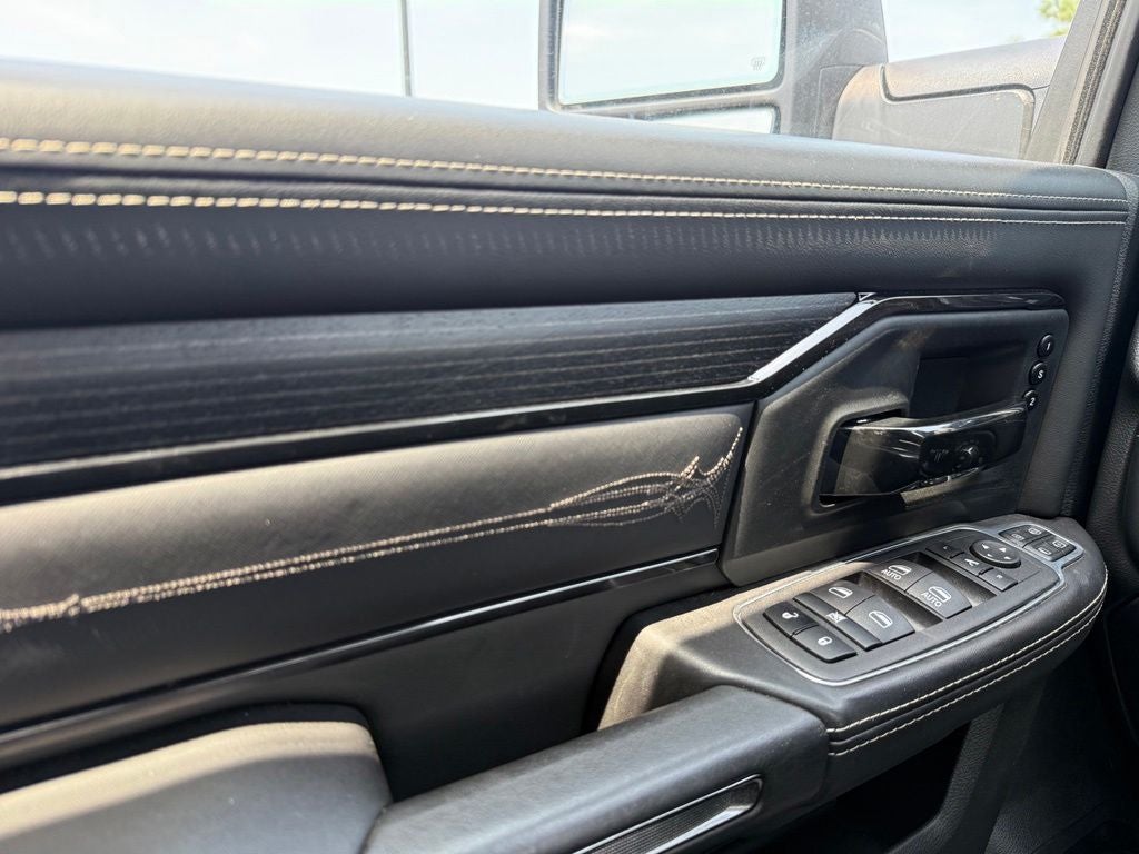 2024 RAM 3500 Limited Crew Cab 4x4 6'4' Box