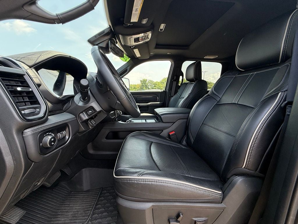 2024 RAM 3500 Limited Crew Cab 4x4 6'4' Box
