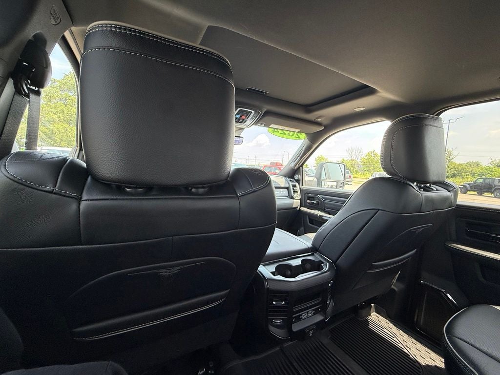 2024 RAM 3500 Limited Crew Cab 4x4 6'4' Box