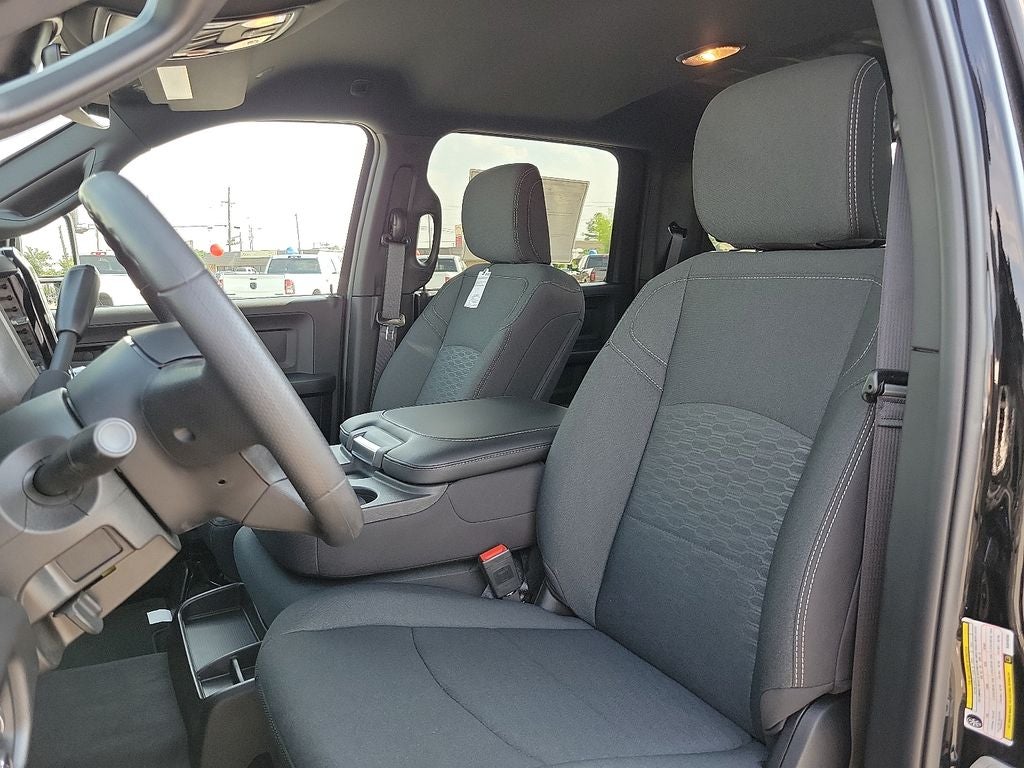 2025 RAM Ram 2500 RAM 2500 TRADESMAN CREW CAB 4X4 6'4' BOX