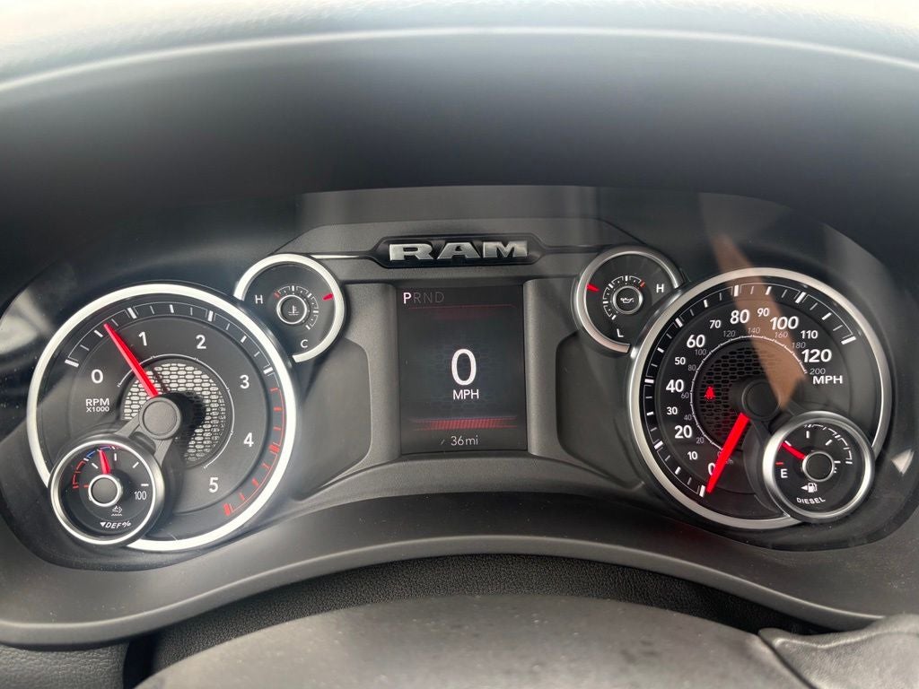 2025 RAM Ram 2500 RAM 2500 TRADESMAN CREW CAB 4X4 6'4' BOX