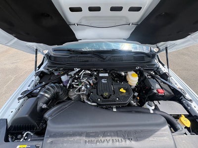 2026 RAM 2500 RAM 2500 BLACK EXPRESS CREW CAB 4X4 6'4' BOX