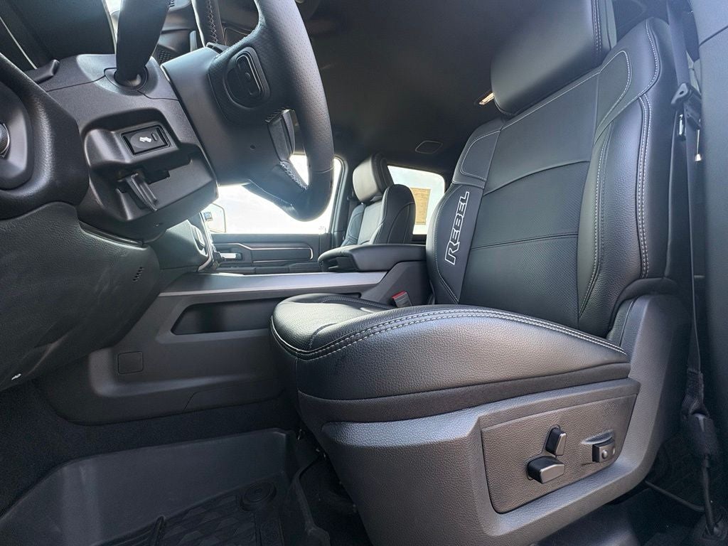 2026 RAM 2500 RAM 2500 REBEL CREW CAB 4X4 6'4' BOX