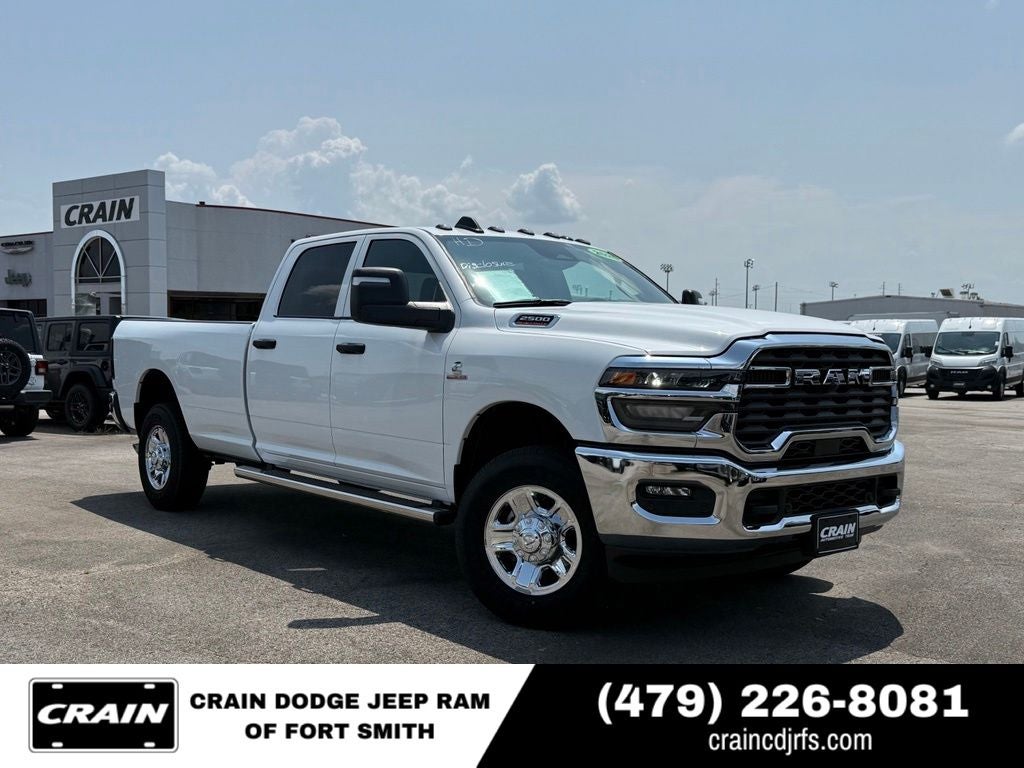 2025 RAM 2500 Tradesman Crew Cab 4x4 8' Box