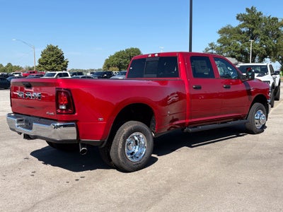 2027 RAM Ram 3500 RAM 3500 TRADESMAN CREW CAB 4X4 8' BOX