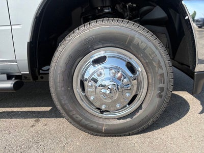 2026 RAM Ram 3500 RAM 3500 TRADESMAN CREW CAB 4X4 8' BOX
