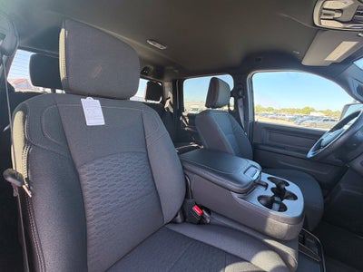 2027 RAM Ram 3500 RAM 3500 TRADESMAN CREW CAB 4X4 8' BOX