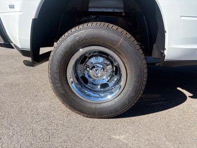 2027 RAM Ram 3500 RAM 3500 TRADESMAN CREW CAB 4X4 8' BOX