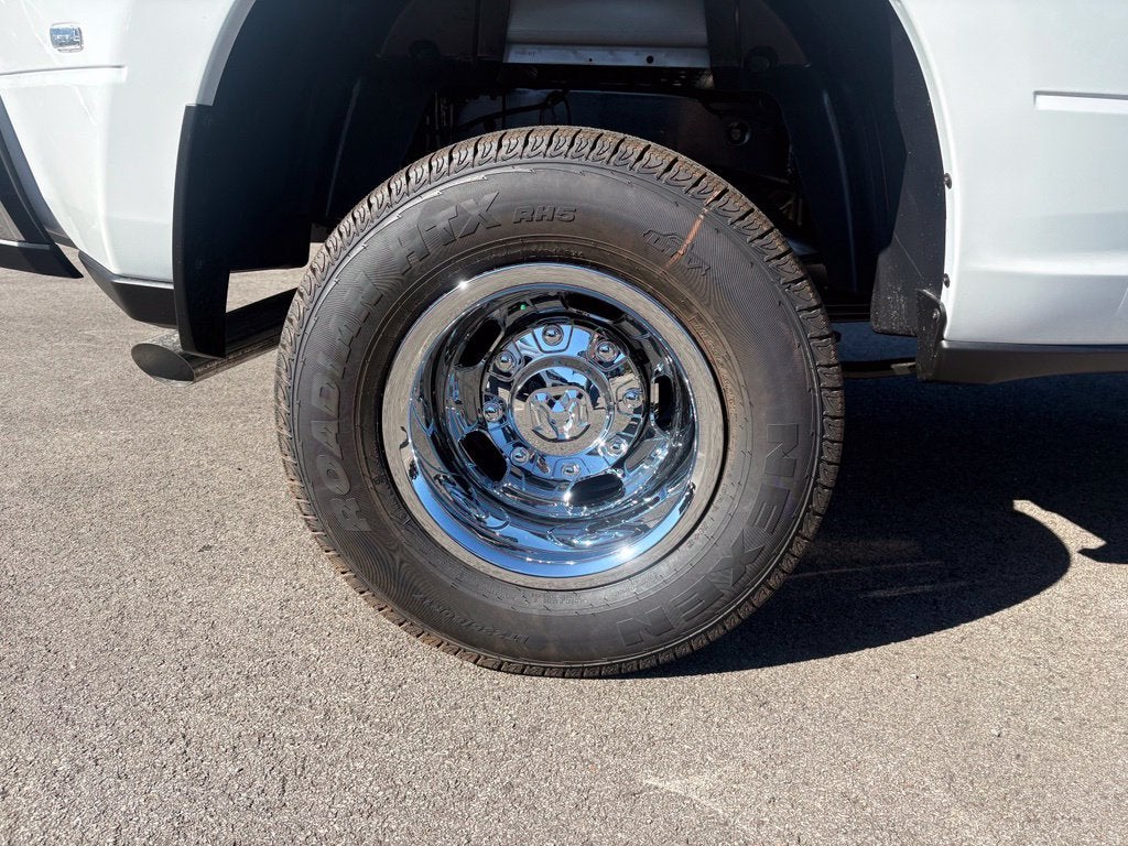 2027 RAM Ram 3500 RAM 3500 TRADESMAN CREW CAB 4X4 8' BOX