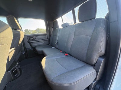 2024 RAM 3500 Tradesman Crew Cab 4x4 8' Box