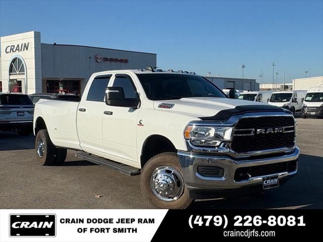 2024 RAM 3500 Tradesman Crew Cab 4x4 8' Box