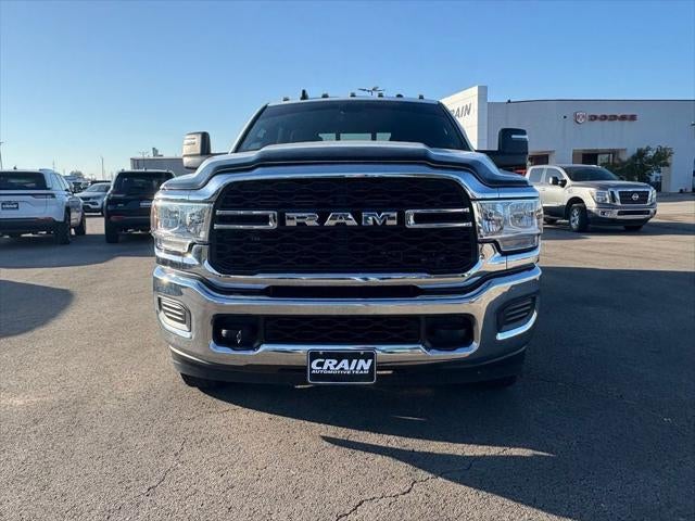 2024 RAM 3500 Tradesman Crew Cab 4x4 8' Box