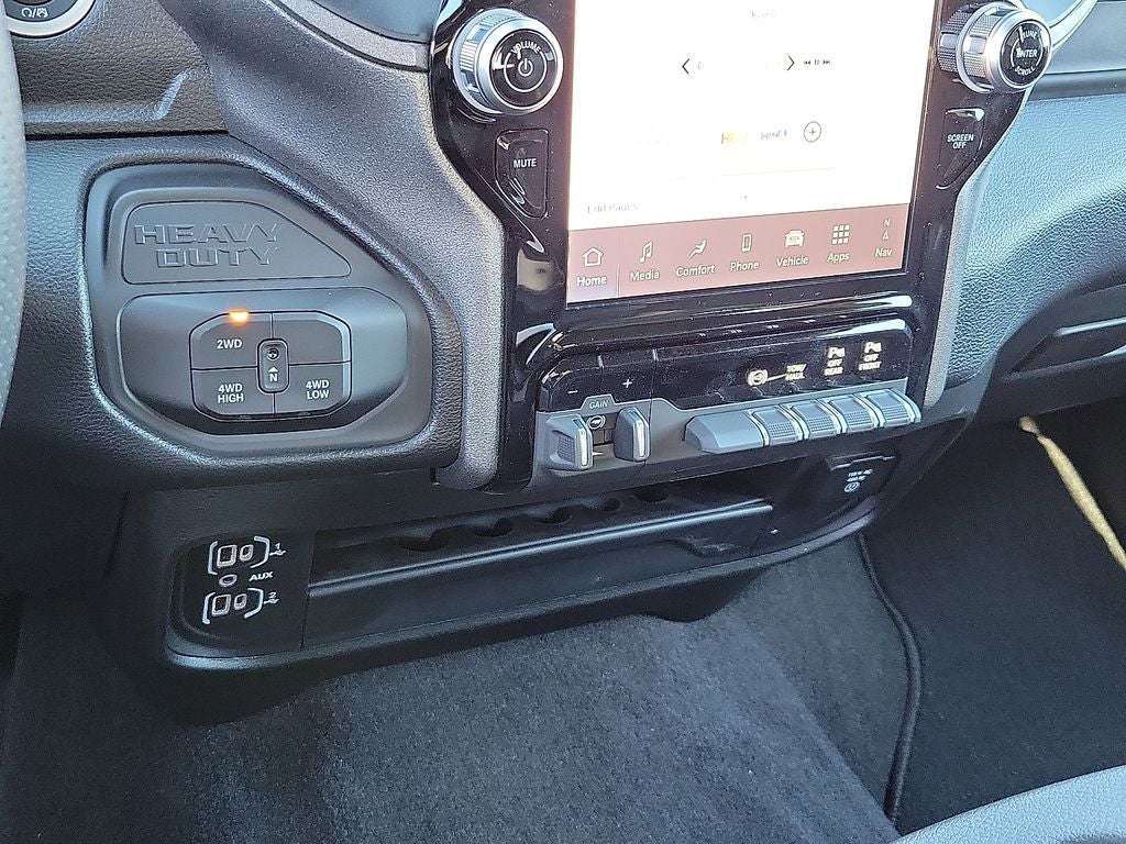 2026 RAM Ram 3500 RAM 3500 TRADESMAN CREW CAB 4X4 8' BOX