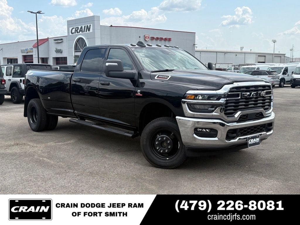 2026 RAM Ram 3500 RAM 3500 TRADESMAN CREW CAB 4X4 8' BOX