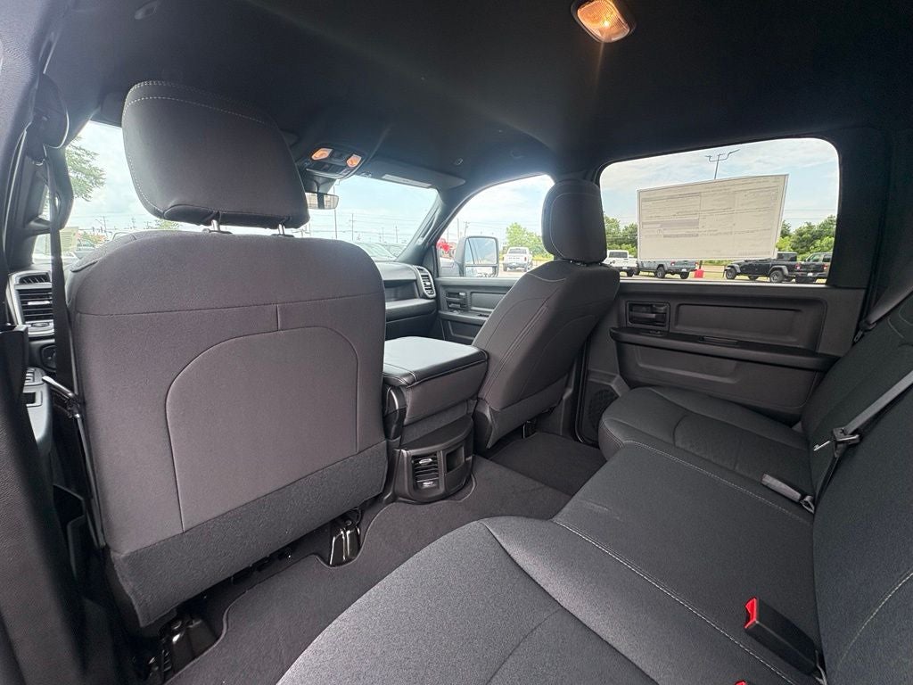 2026 RAM Ram 3500 RAM 3500 TRADESMAN CREW CAB 4X4 8' BOX