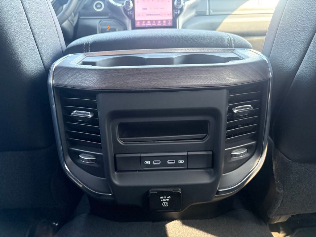2026 RAM Ram 3500 RAM 3500 LARAMIE CREW CAB 4X4 8' BOX