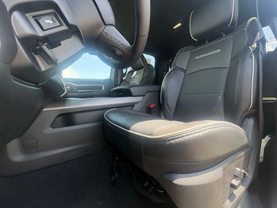 2026 RAM Ram 3500 RAM 3500 LARAMIE CREW CAB 4X4 8' BOX