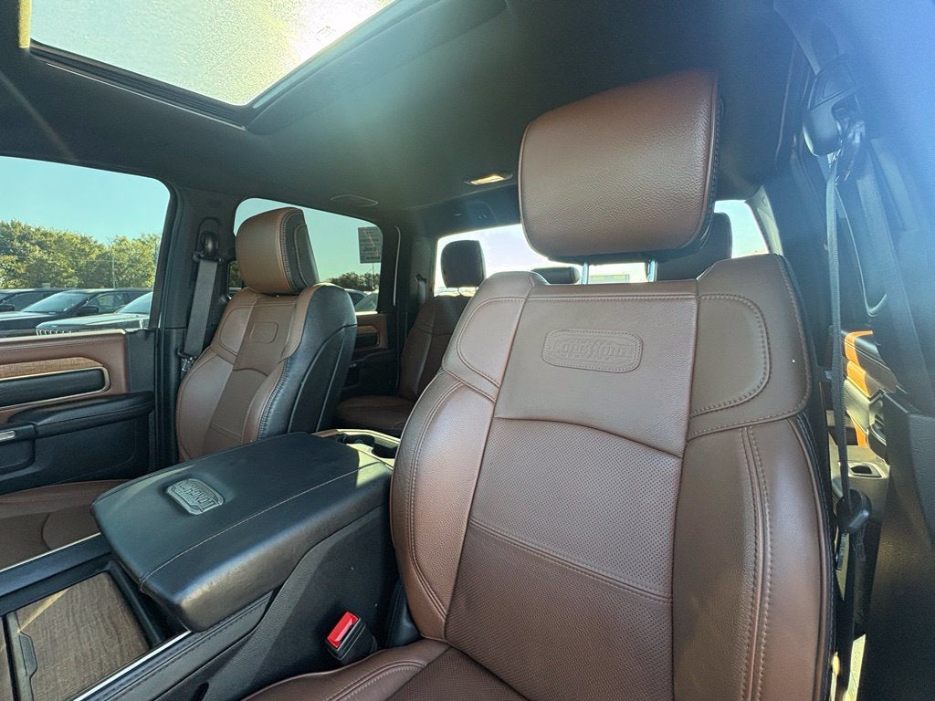 2024 RAM 3500 Limited Longhorn Crew Cab 4x4 8' Box