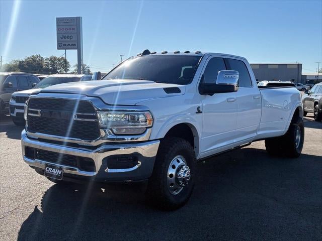 2024 RAM 3500 Limited Longhorn Crew Cab 4x4 8' Box