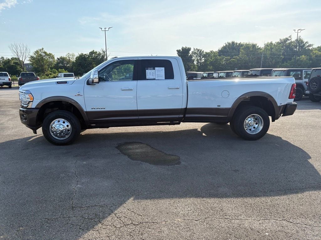 2024 RAM 3500 Limited Longhorn Crew Cab 4x4 8' Box