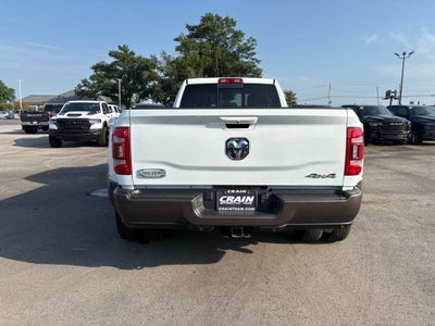 2024 RAM 3500 Limited Longhorn Crew Cab 4x4 8' Box
