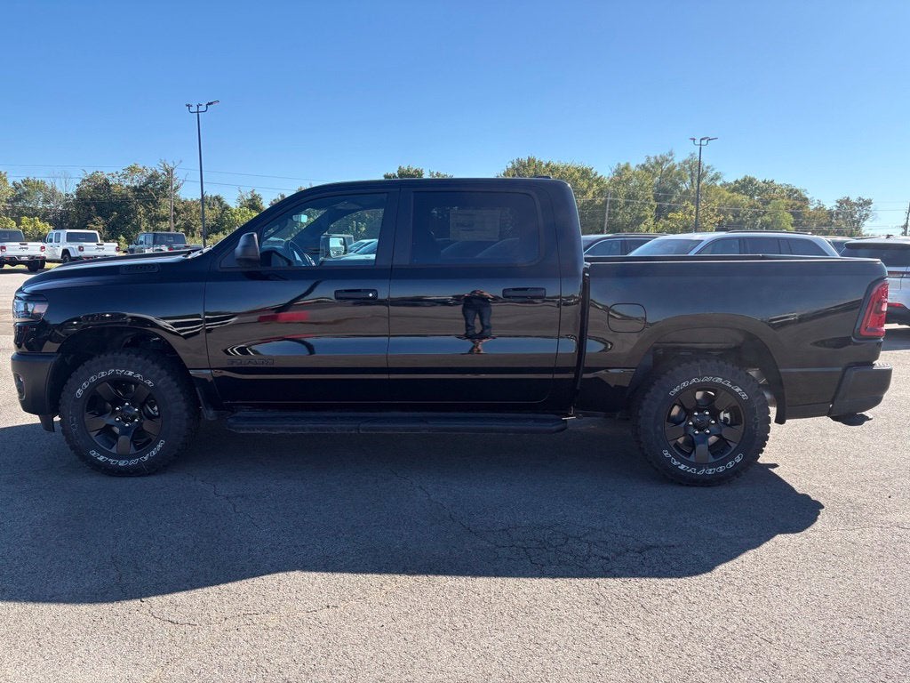 2027 RAM Ram 1500 RAM 1500 WARLOCK CREW CAB 4X4 5'7' BOX