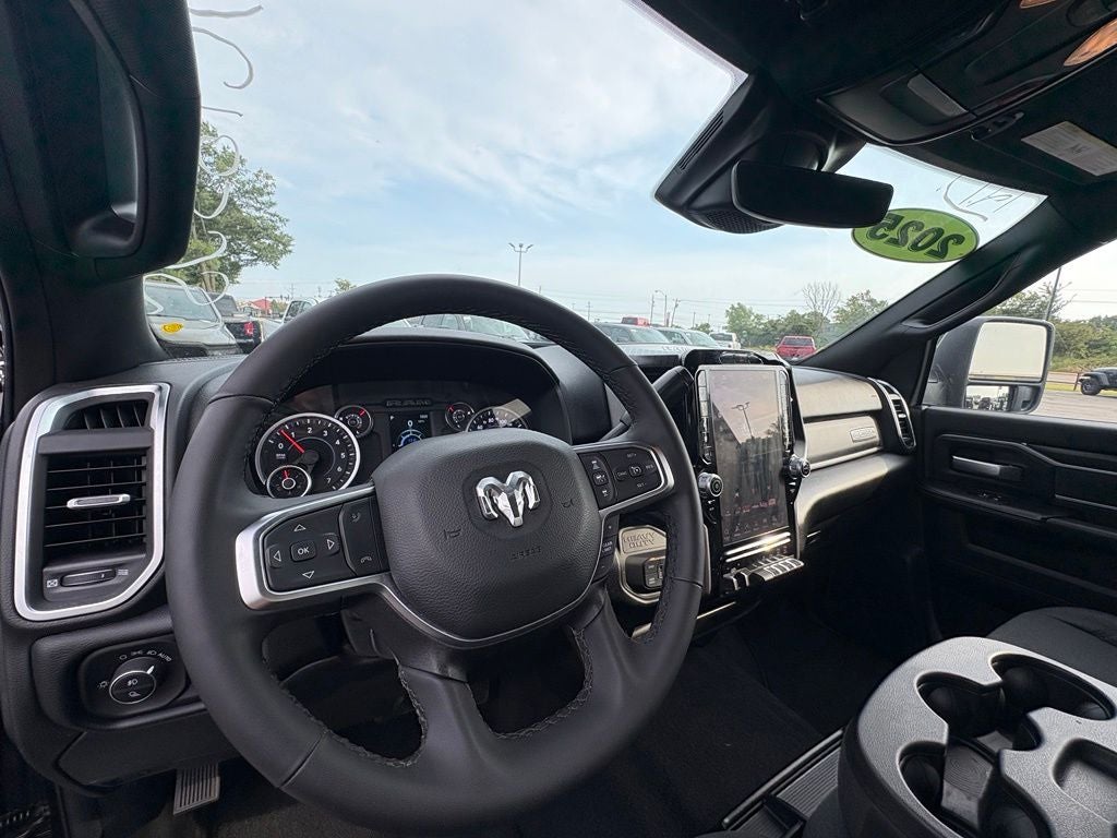 2025 RAM 2500 Big Horn Crew Cab 4x4 6'4' Box