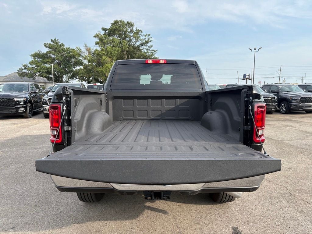 2025 RAM 2500 Big Horn Crew Cab 4x4 6'4' Box