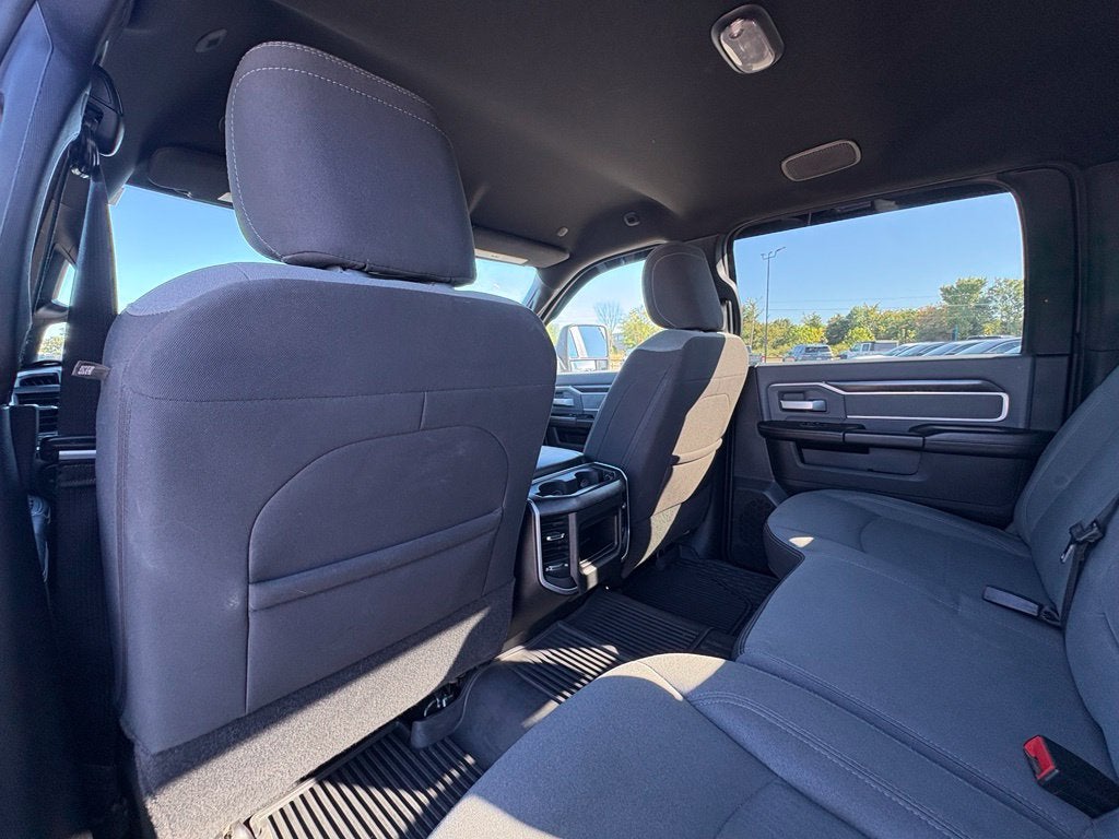 2023 RAM 2500 Big Horn Crew Cab 4x4 6'4' Box