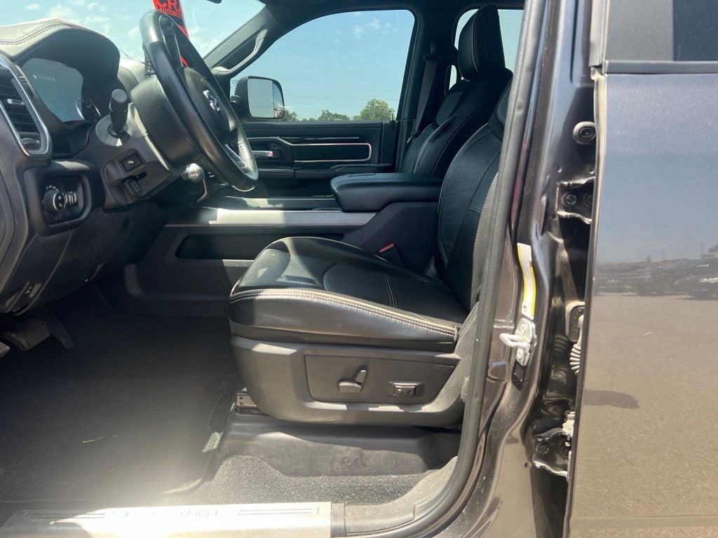 2022 RAM 2500 Laramie Crew Cab 4x4 6'4' Box