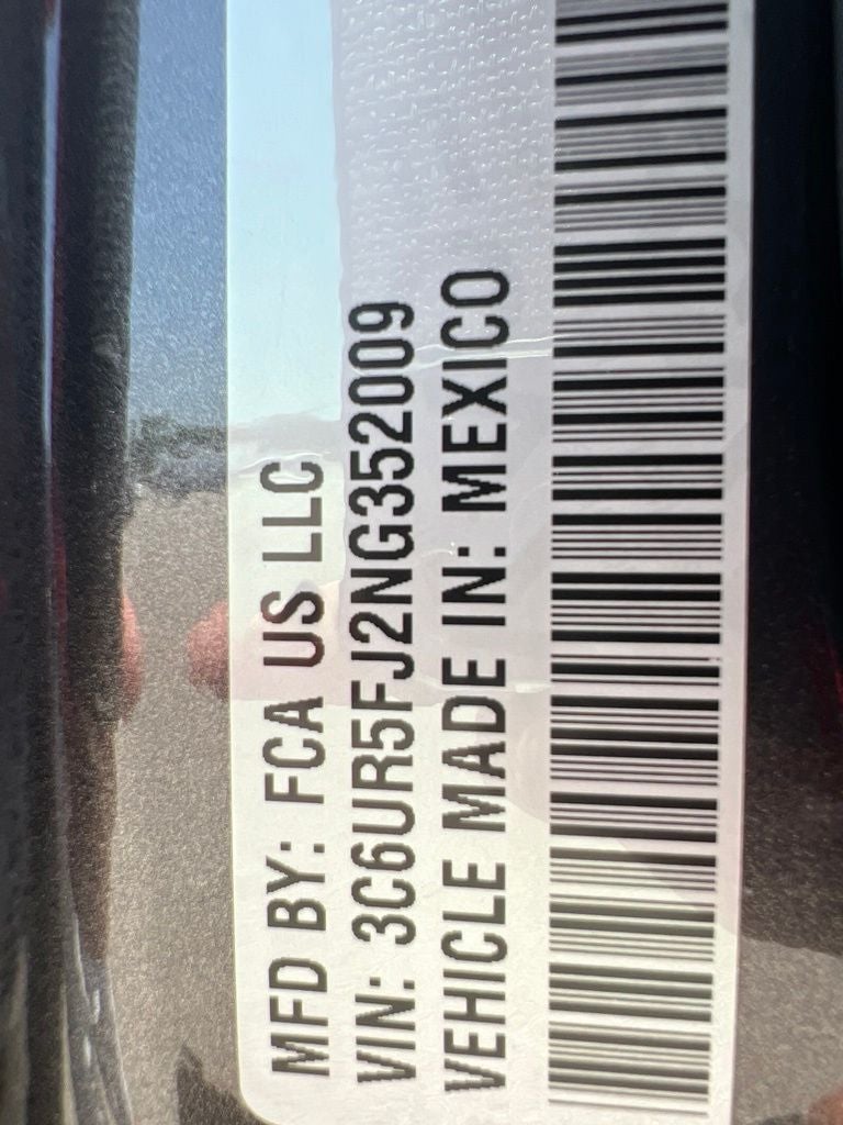 2022 RAM 2500 Laramie Crew Cab 4x4 6'4' Box