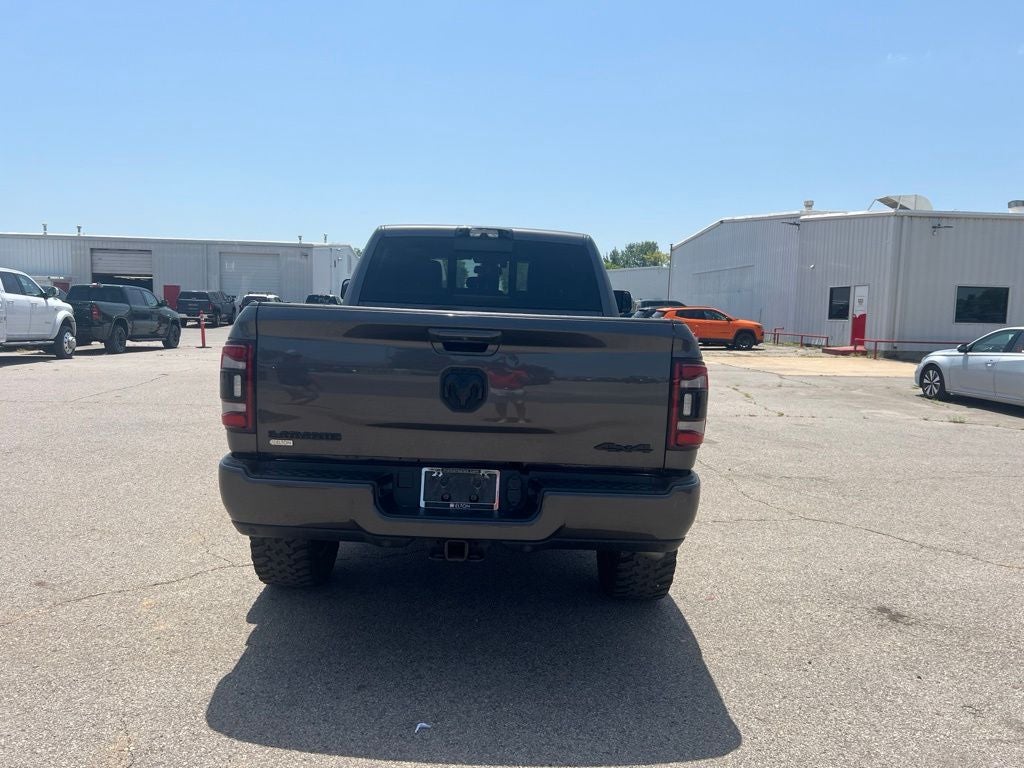 2022 RAM 2500 Laramie Crew Cab 4x4 6'4' Box