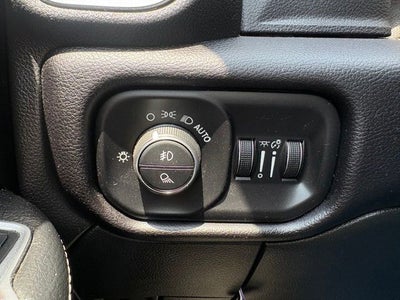 2022 RAM 2500 Laramie Crew Cab 4x4 6'4' Box