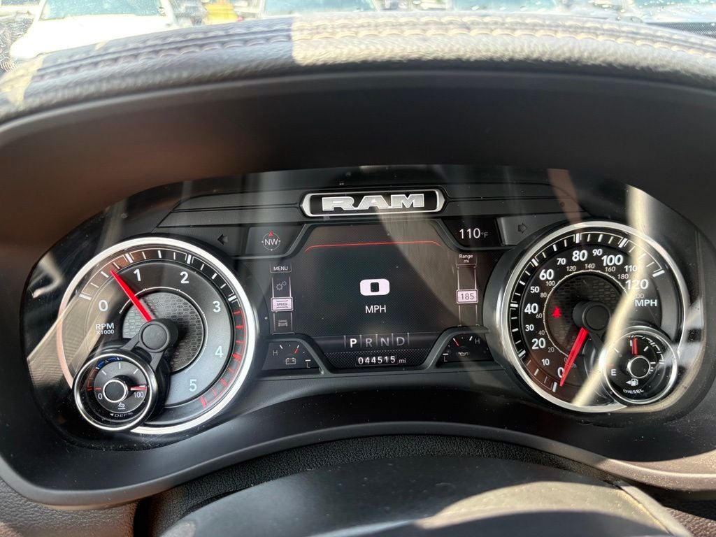 2022 RAM 2500 Laramie Crew Cab 4x4 6'4' Box