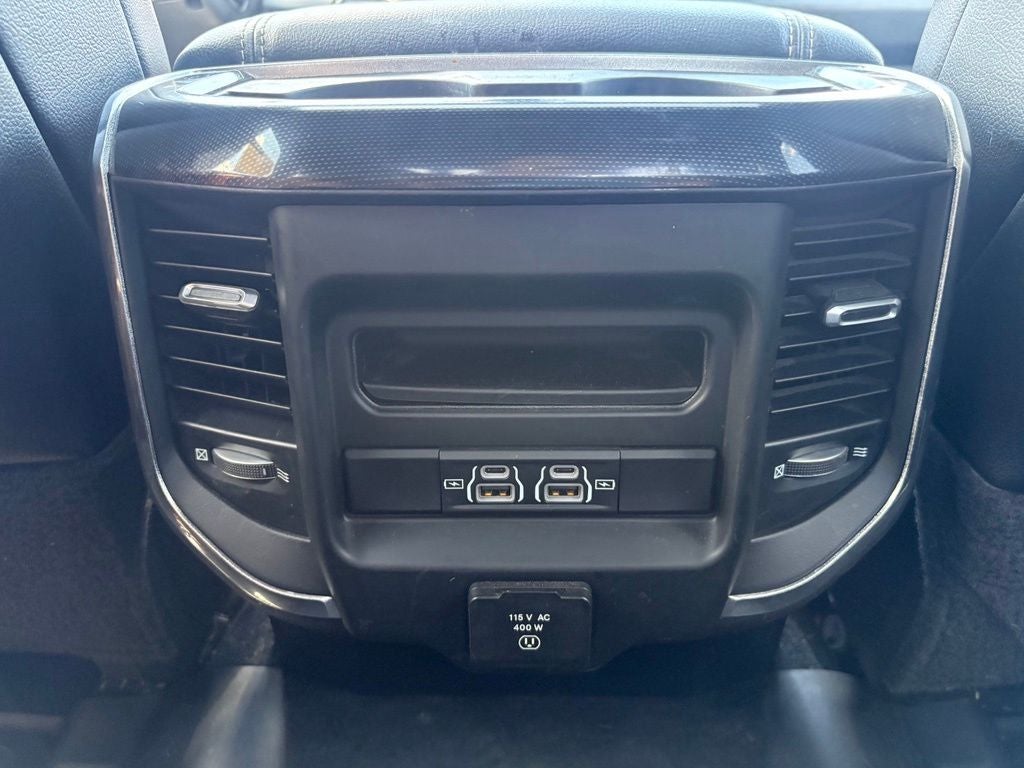 2022 RAM 2500 Laramie Crew Cab 4x4 6'4' Box