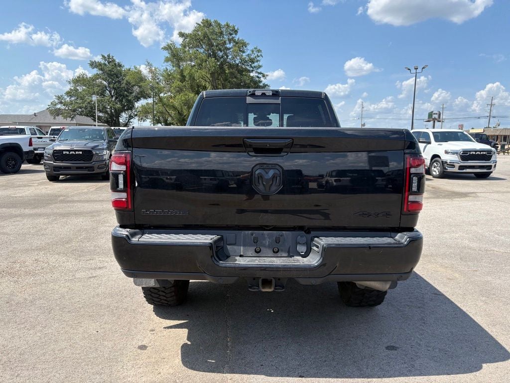2022 RAM 2500 Laramie Crew Cab 4x4 6'4' Box