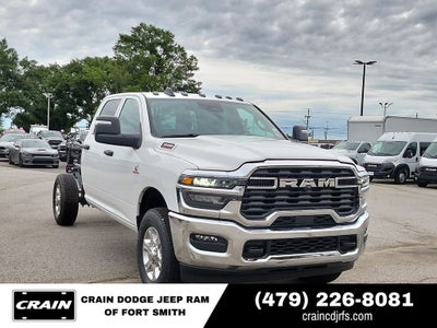 2026 RAM 3500 Chassis RAM 3500 TRADESMAN CREW CAB CHASSIS 4X4 60' CA