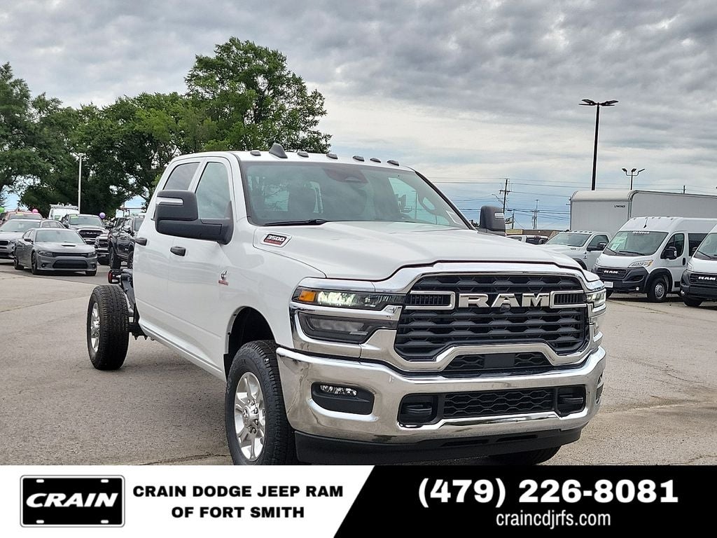2026 RAM 3500 Chassis RAM 3500 TRADESMAN CREW CAB CHASSIS 4X4 60' CA