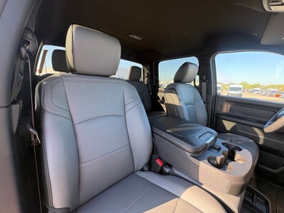 2026 RAM Ram 3500 Chassis Cab RAM 3500 TRADESMAN CREW CAB CHASSIS 4X4 60' CA